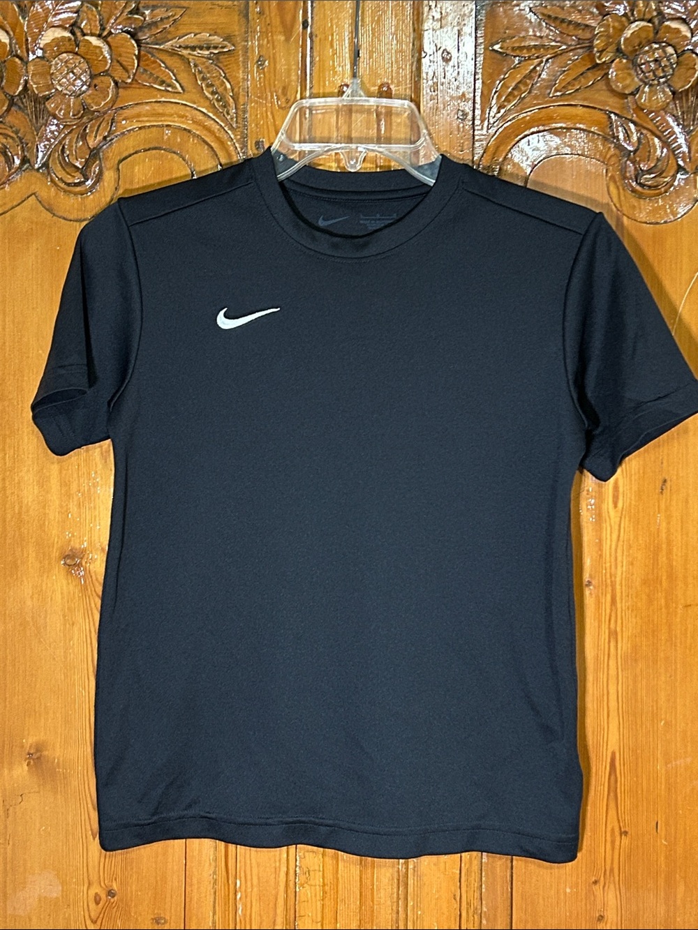 Nike DRI-Fit Boys Tee Shirt. Large